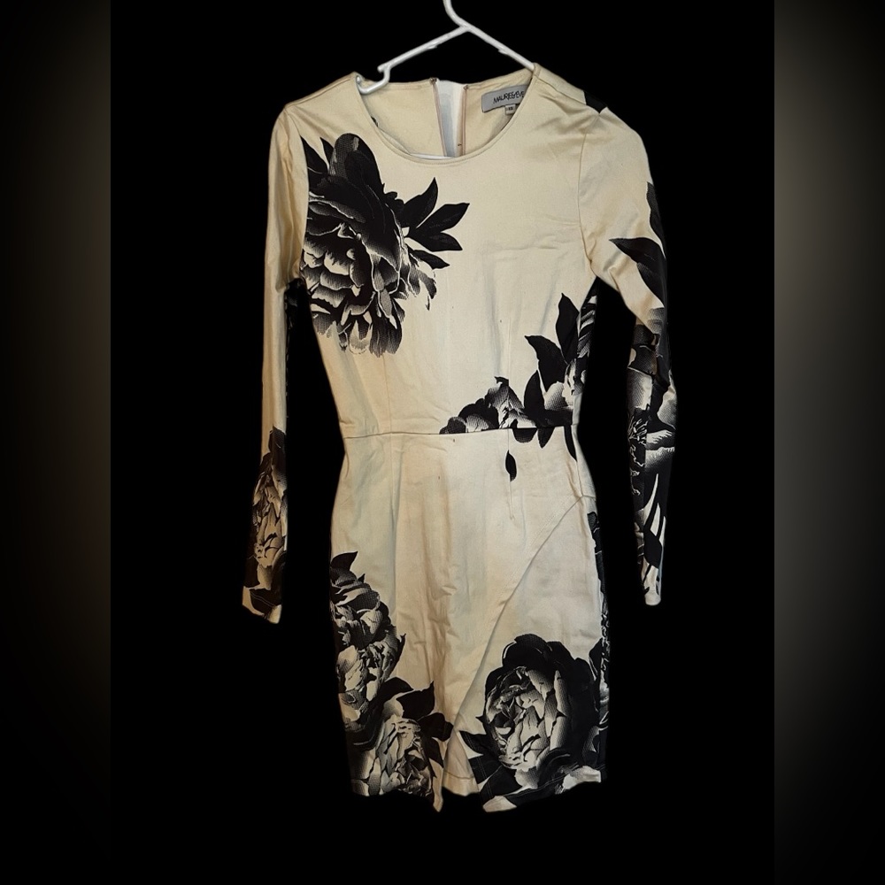 XS long sleeved dress by Nasty Gal